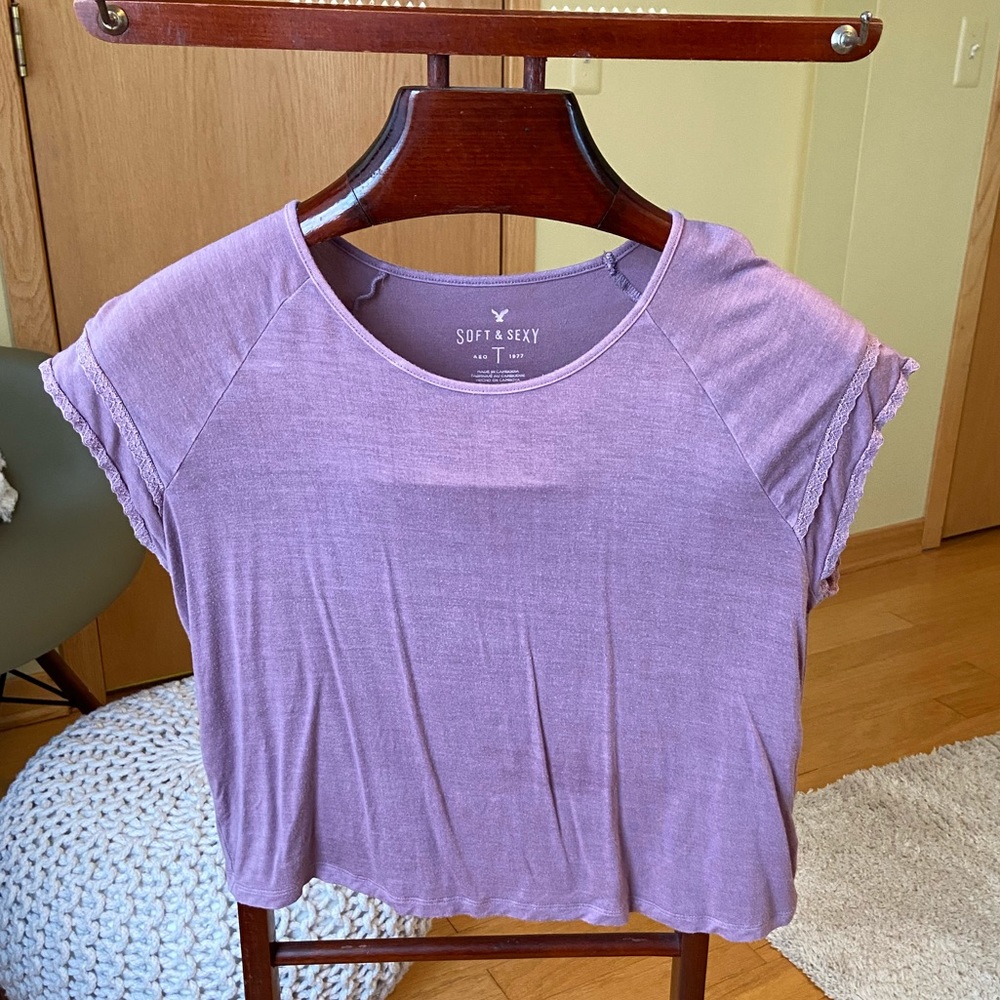 American Eagle SOFT AND SEXY T
